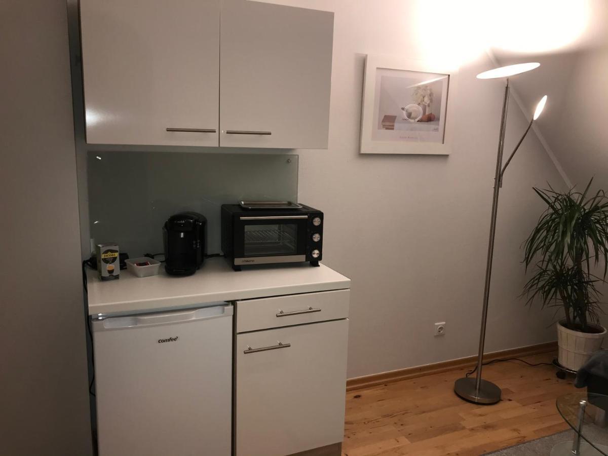 Le Casa De Jeune Düsseldorf Esterno foto